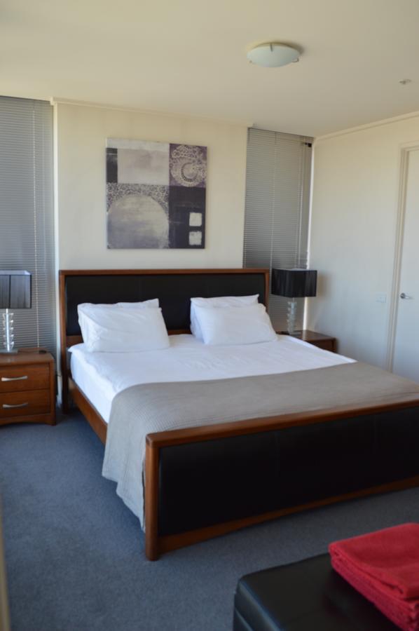 3 Bedroom Apartment In Southbank Мельбурн Экстерьер фото